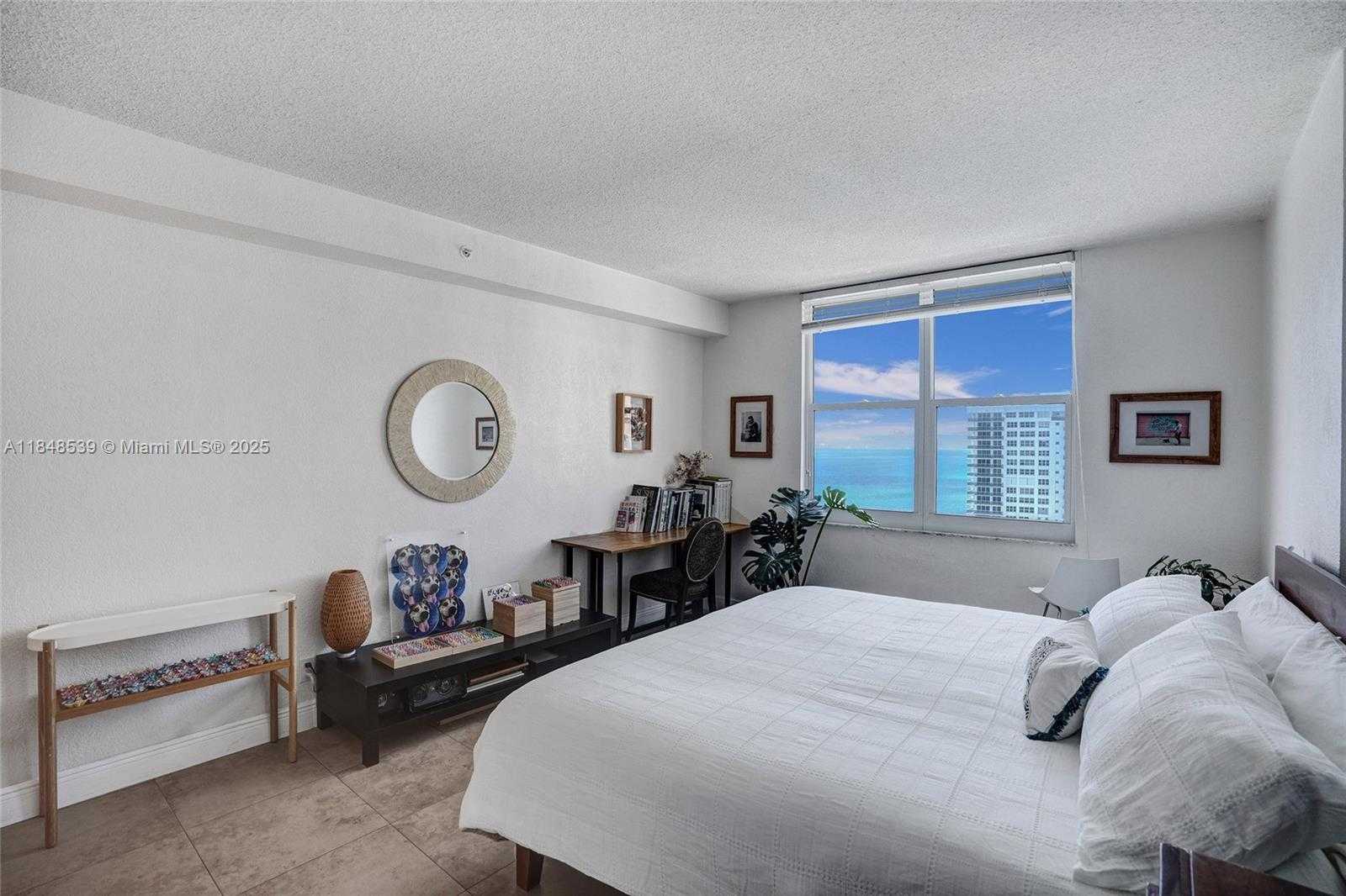 Small Image of 2501 SOUTH OCEAN DR #1514, Hollywood Number 12