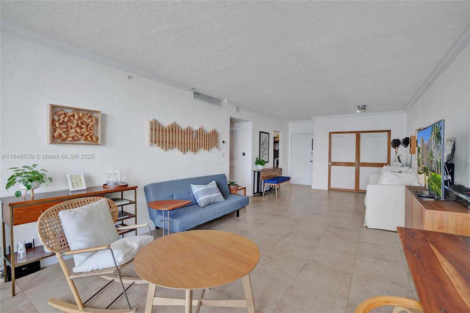 Small Image of 2501 SOUTH OCEAN DR #1514, Hollywood Number 9