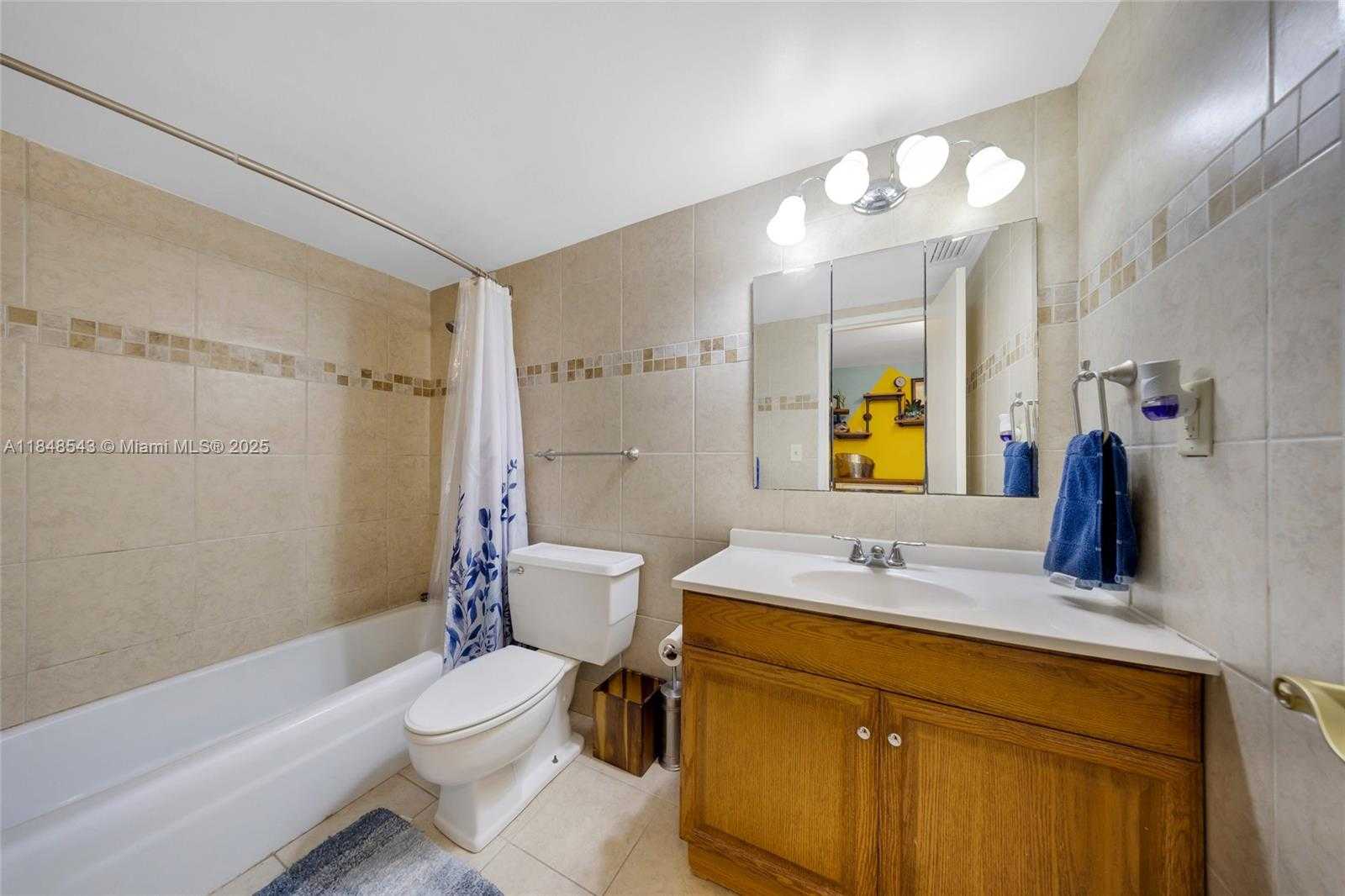 Small Image of 3180 SOUTH OCEAN DR #607, Hallandale Beach Number 11