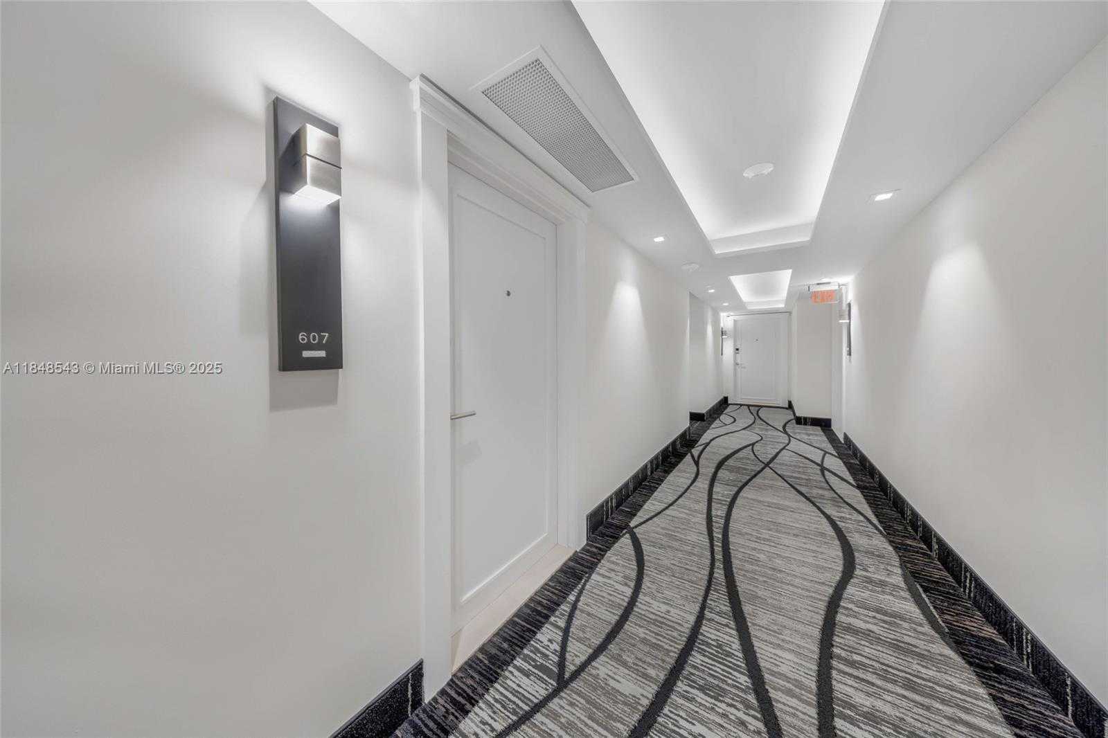 Small Image of 3180 SOUTH OCEAN DR #607, Hallandale Beach Number 30