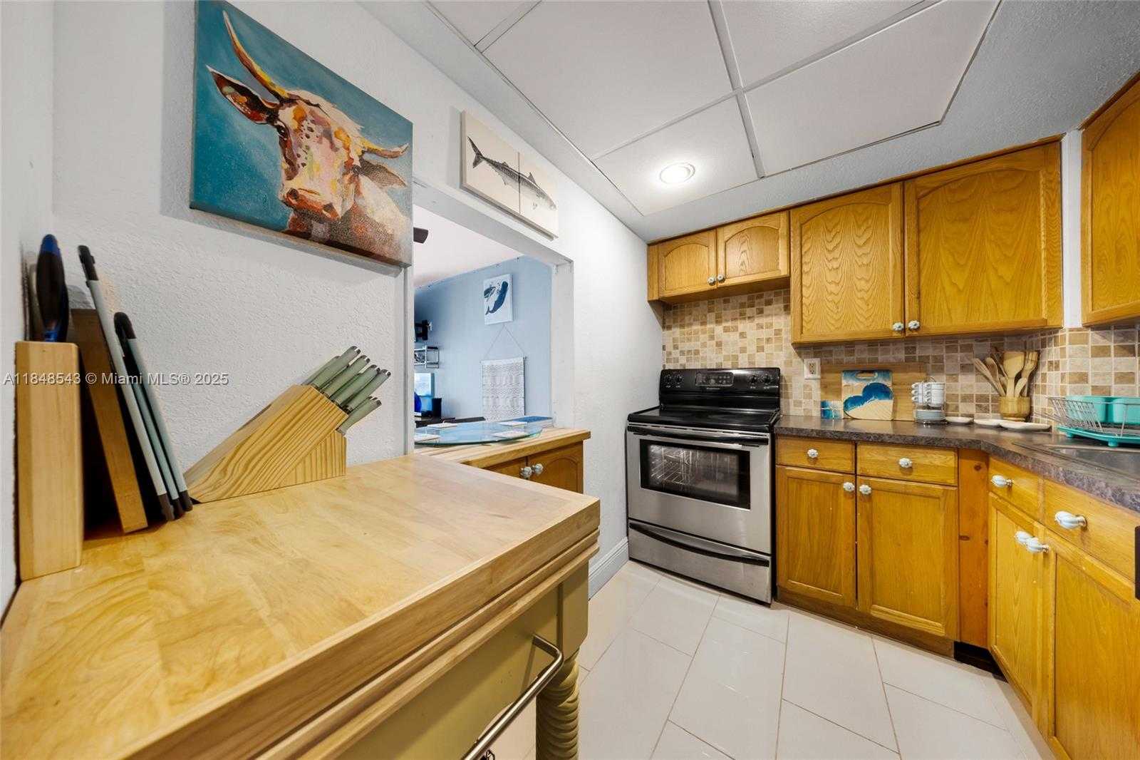 Small Image of 3180 SOUTH OCEAN DR #607, Hallandale Beach Number 7