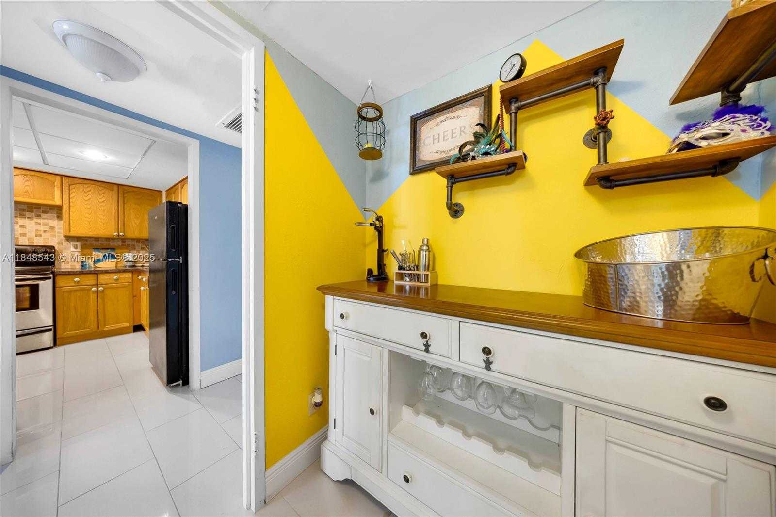 Small Image of 3180 SOUTH OCEAN DR #607, Hallandale Beach Number 8