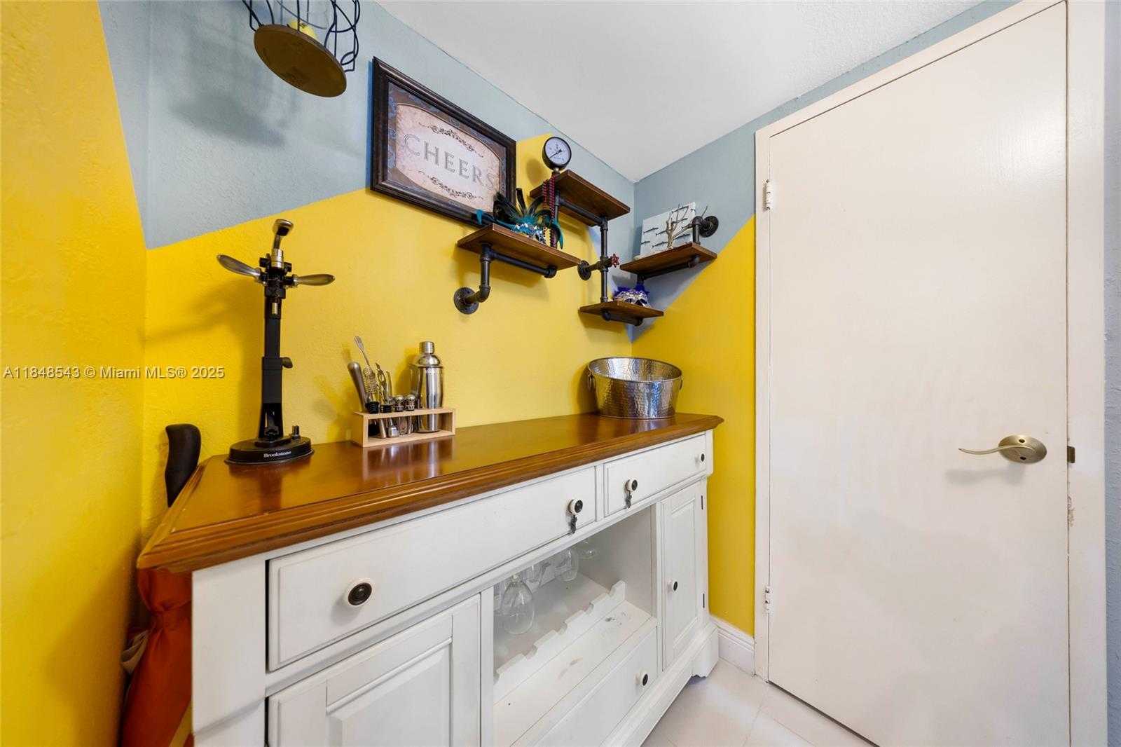 Small Image of 3180 SOUTH OCEAN DR #607, Hallandale Beach Number 9