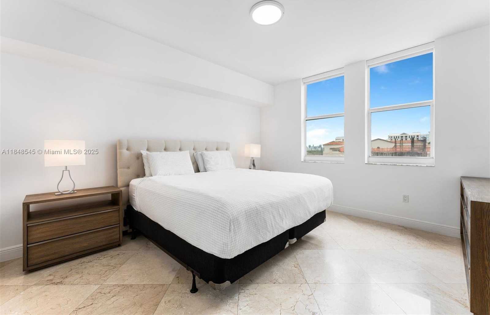 Small Image of 4100 SALZEDO ST #601, Coral Gables Number 11