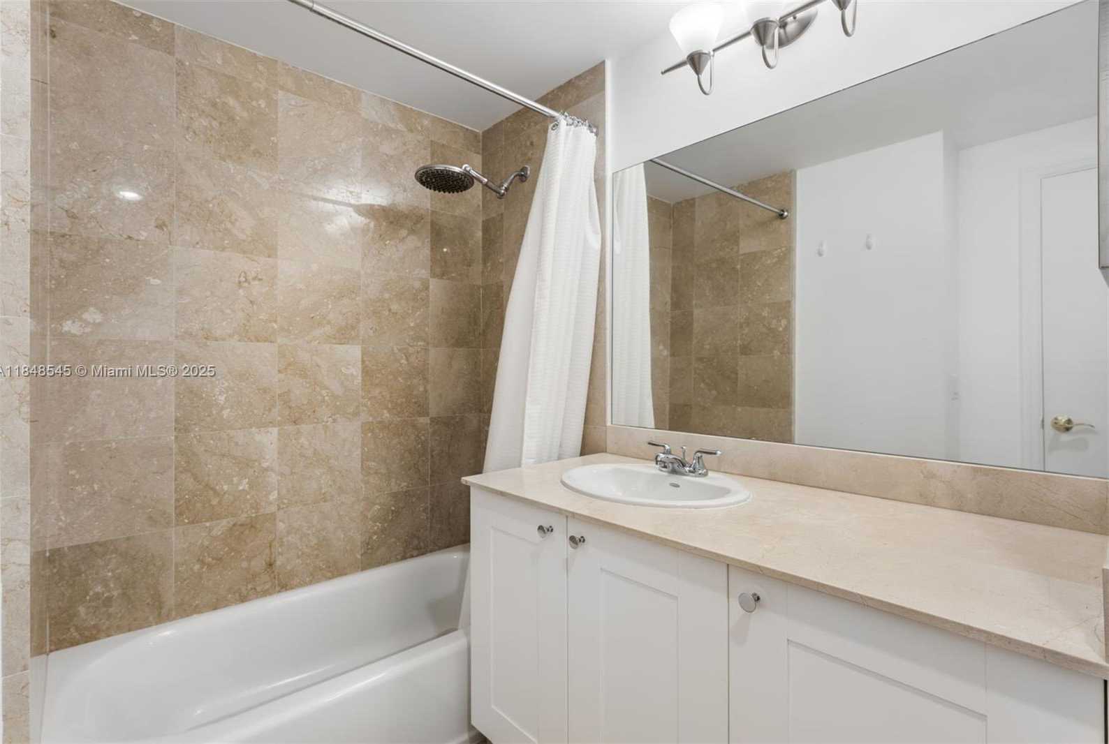 Small Image of 4100 SALZEDO ST #601, Coral Gables Number 17