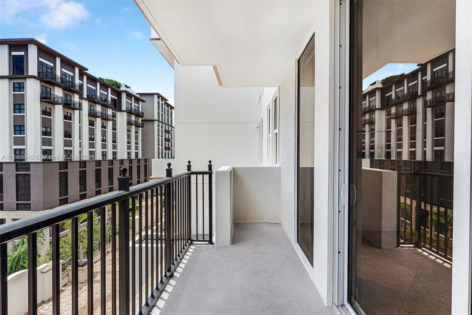 Small Image of 4100 SALZEDO ST #601, Coral Gables Number 21