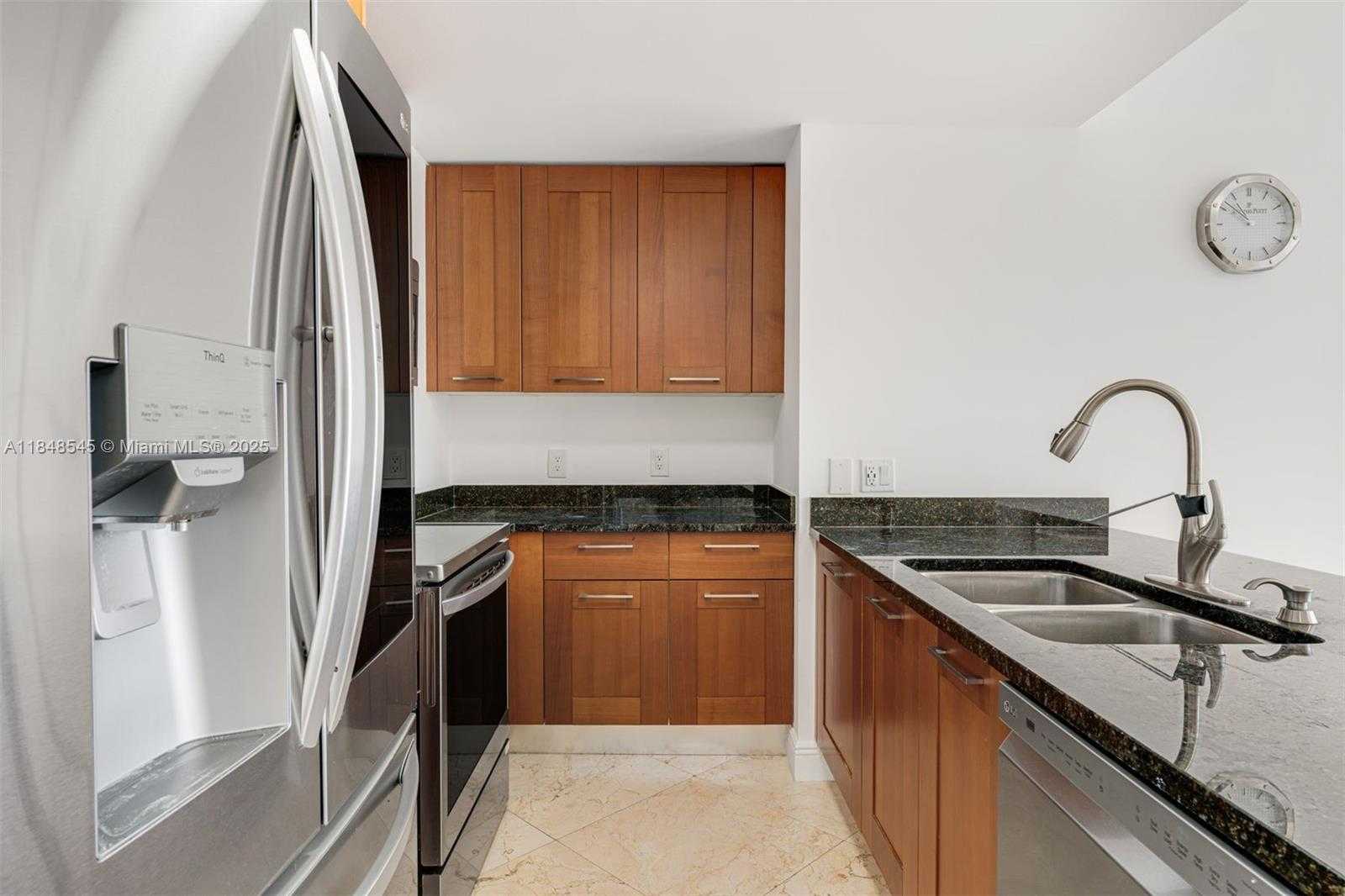 Small Image of 4100 SALZEDO ST #601, Coral Gables Number 4