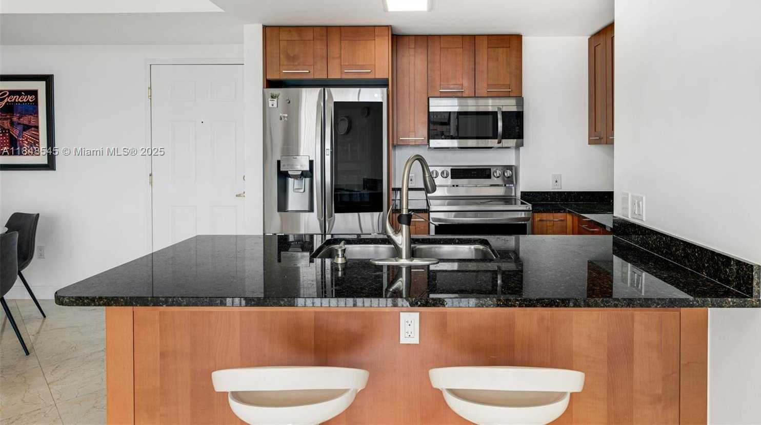 Small Image of 4100 SALZEDO ST #601, Coral Gables Number 9