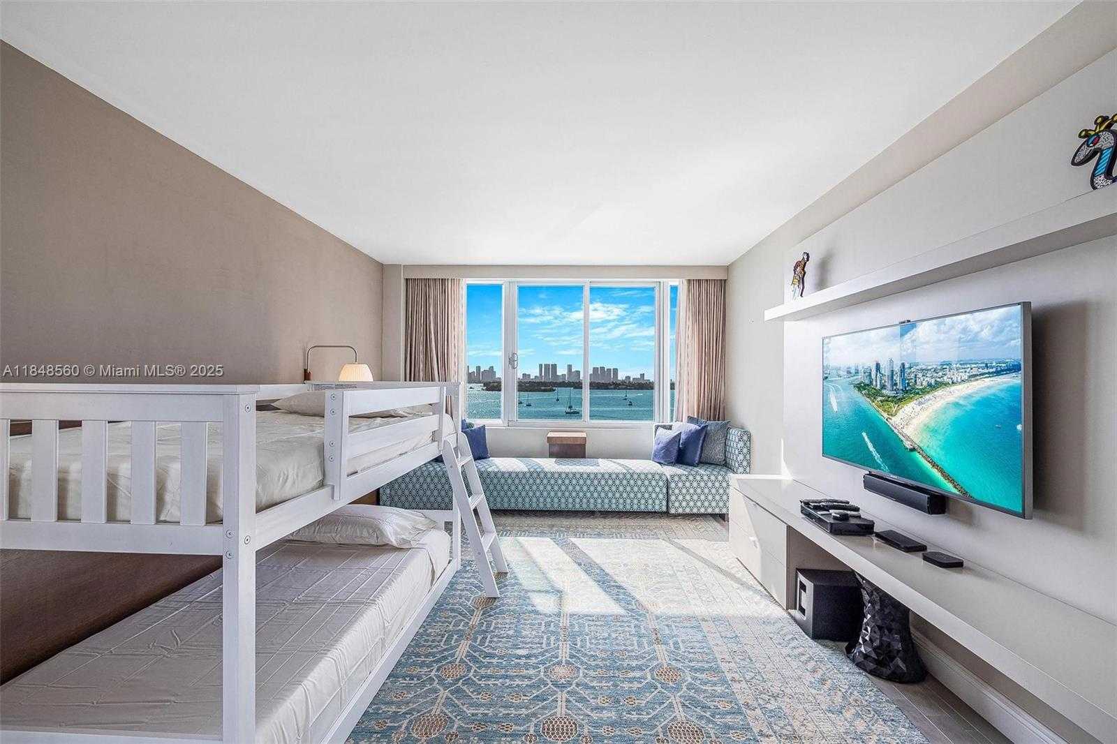 Small Image of 1100 WEST AVE #820, Miami Beach Number 24
