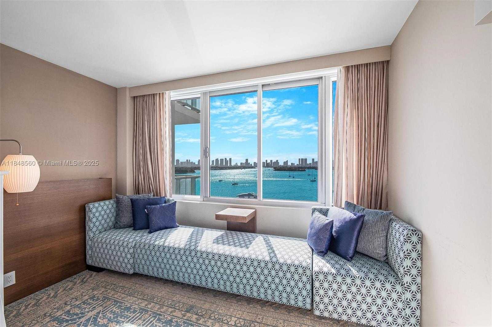 Small Image of 1100 WEST AVE #820, Miami Beach Number 27