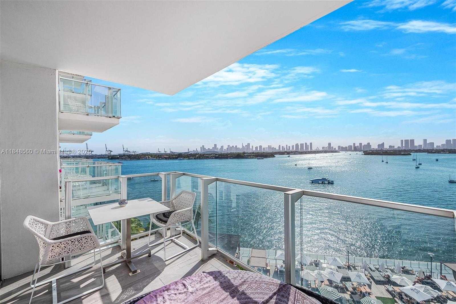 Small Image of 1100 WEST AVE #820, Miami Beach Number 33