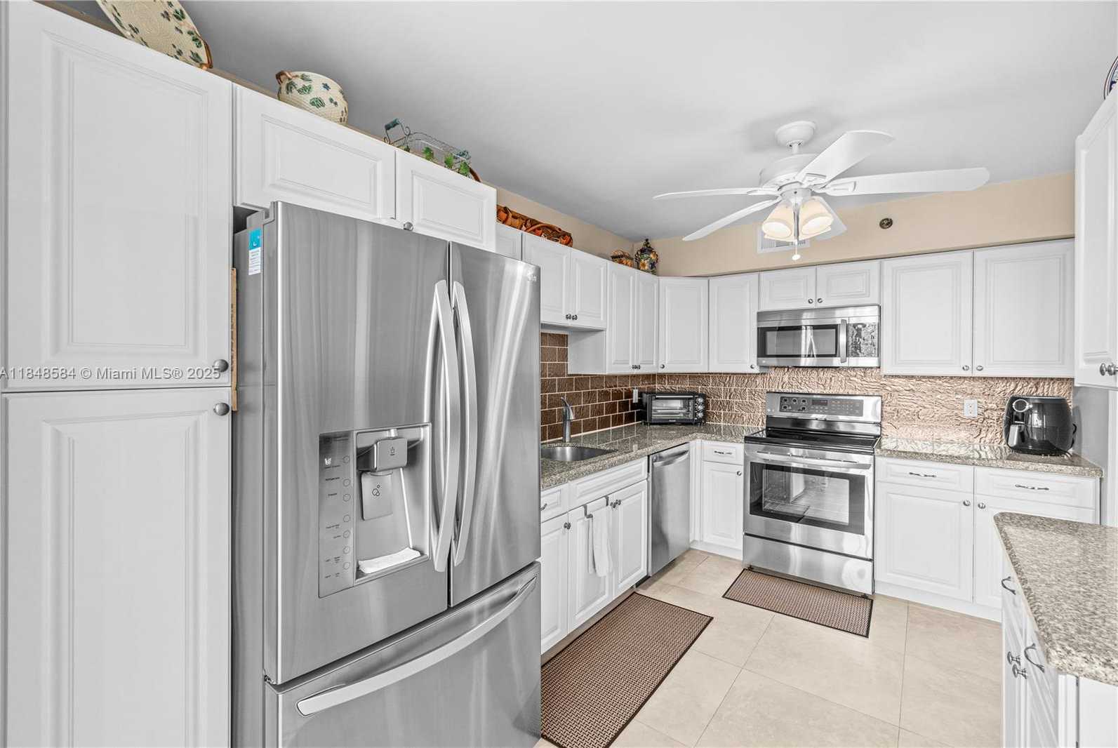 Small Image of 7137 PROMENADE DR #501, Boca Raton Number 22