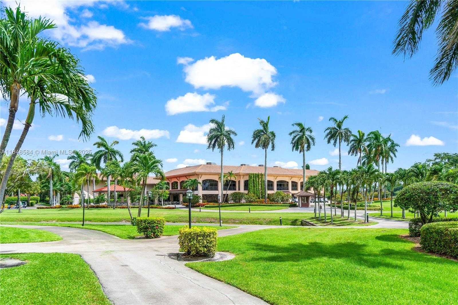 Small Image of 7137 PROMENADE DR #501, Boca Raton Number 6