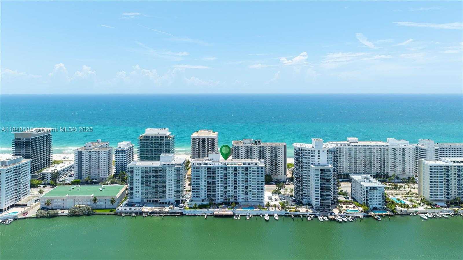 Small Image of 5700 COLLINS AVE #10D, Miami Beach Number 12