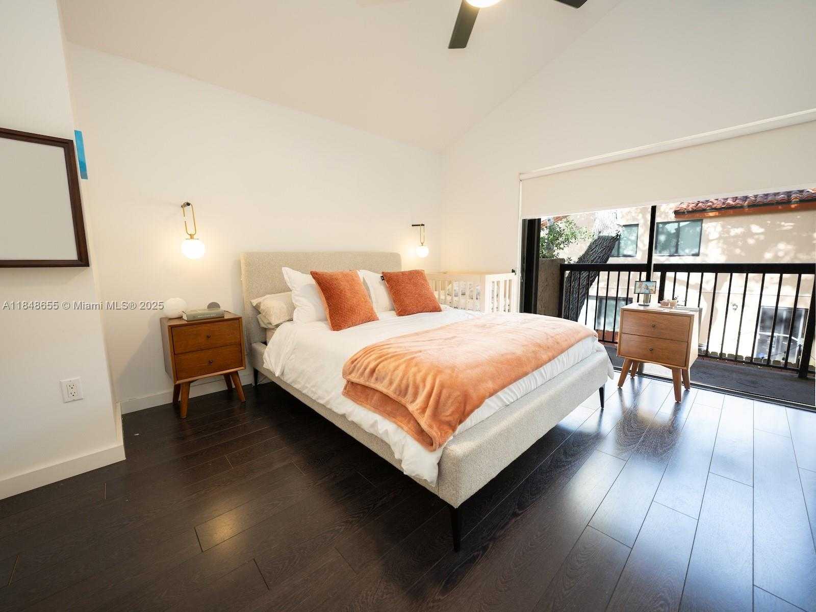 Small Image of 7872 SOUTH WEST 102ND LN, Miami Number 14