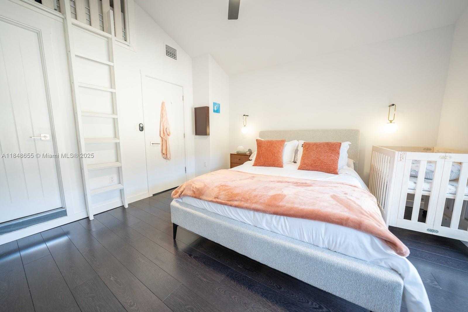 Small Image of 7872 SOUTH WEST 102ND LN, Miami Number 15