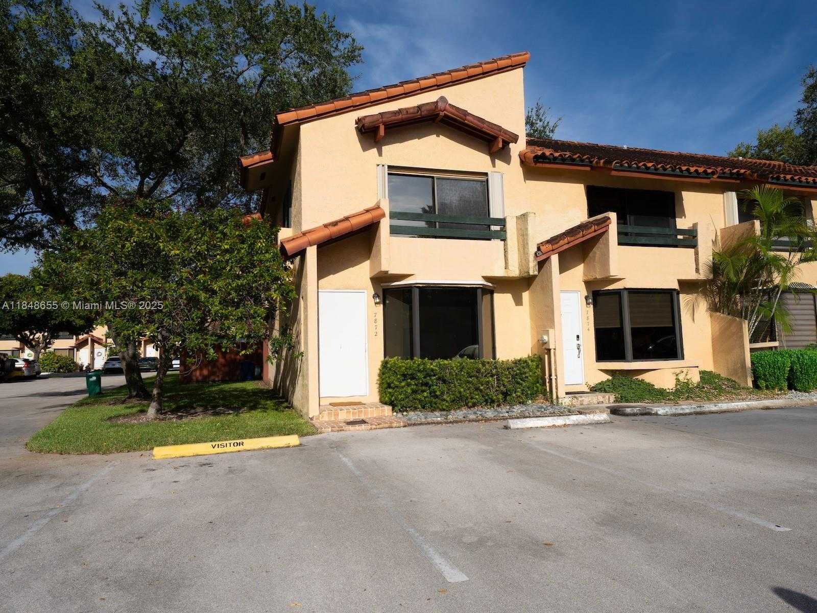 Small Image of 7872 SOUTH WEST 102ND LN, Miami Number 26