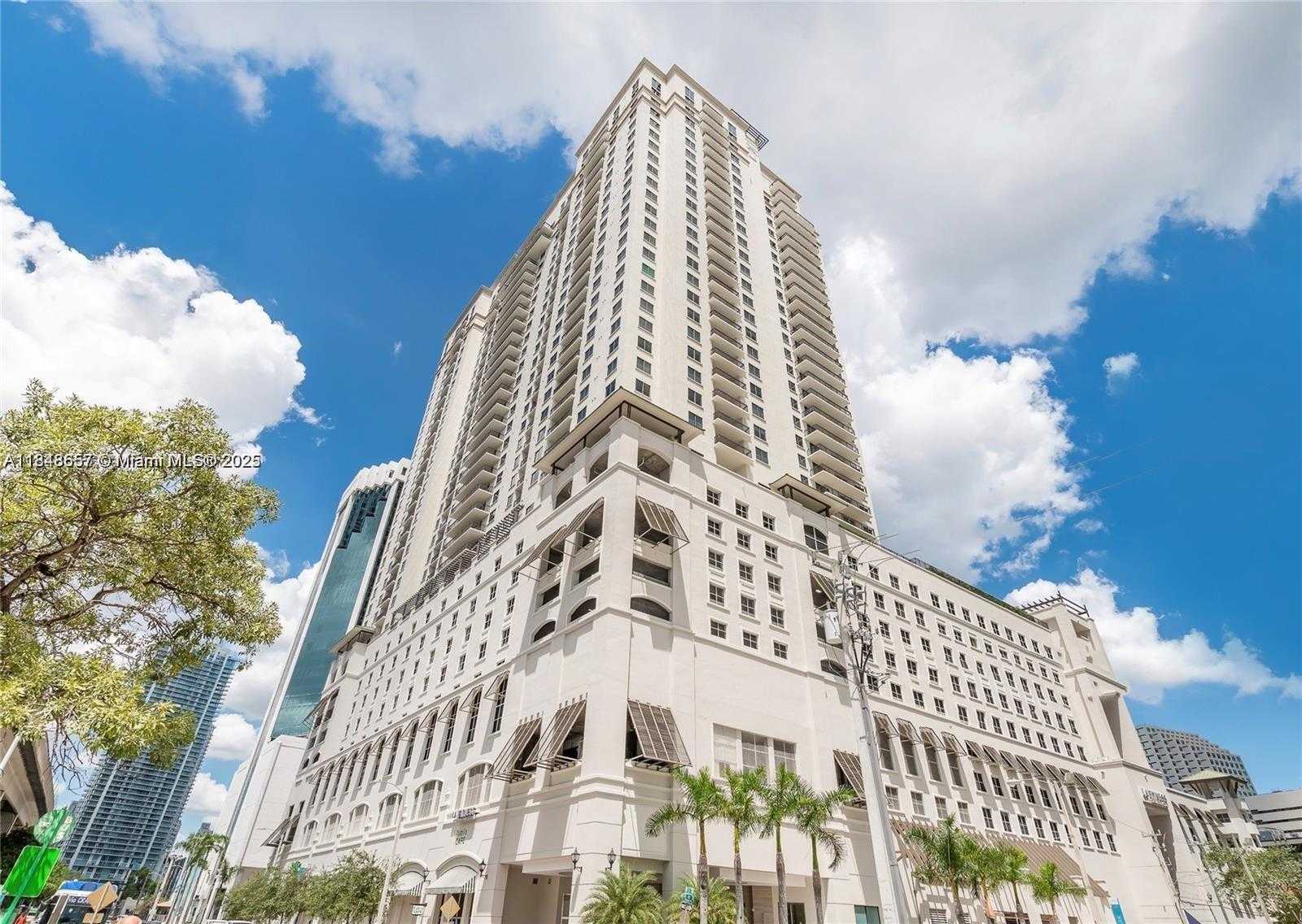 Small Image of 999 SOUTH WEST 1ST AVE #2717, Miami Number 25