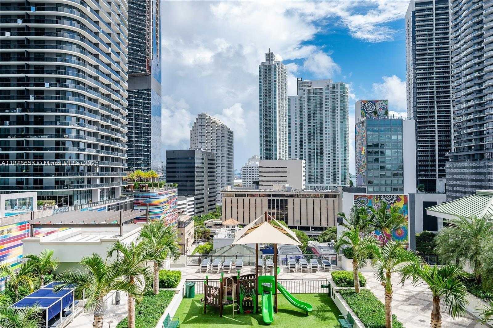 Small Image of 999 SOUTH WEST 1ST AVE #2717, Miami Number 34