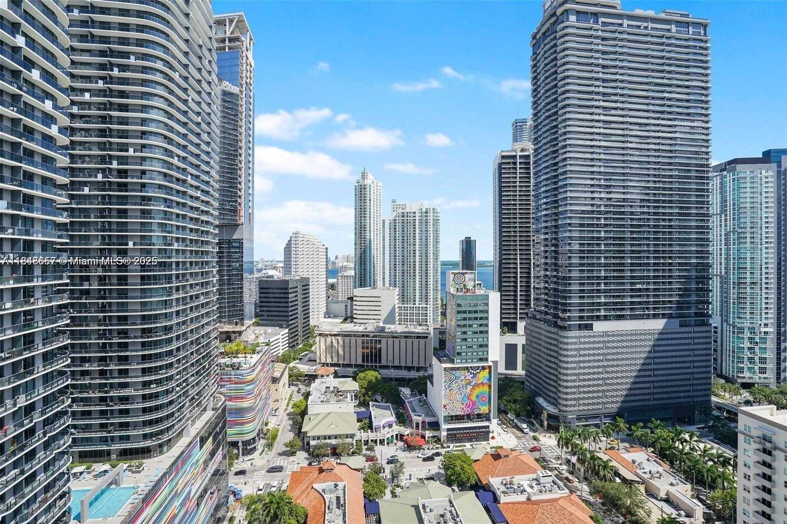 Small Image of 999 SOUTH WEST 1ST AVE #2717, Miami Number 42