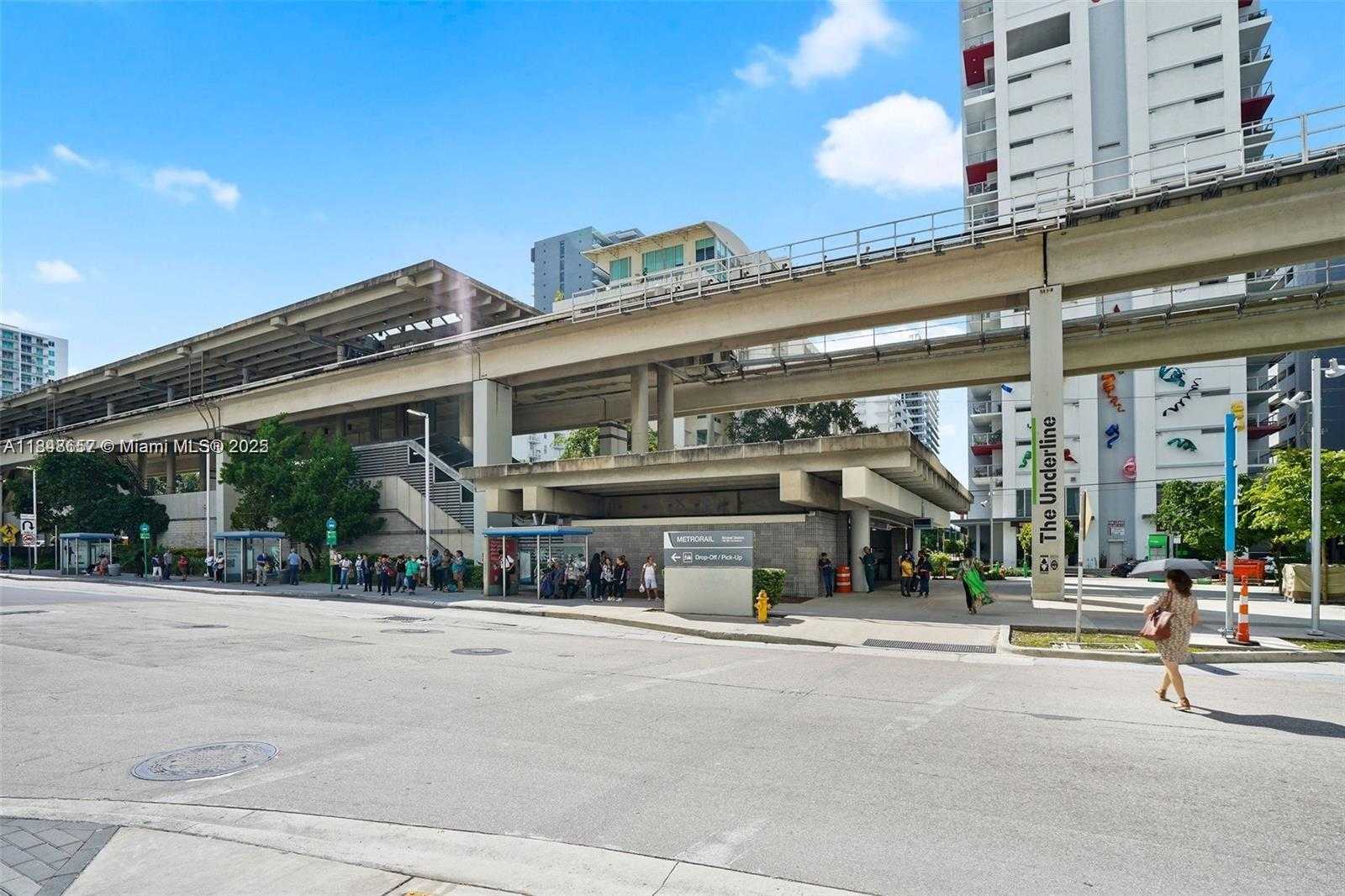 Small Image of 999 SOUTH WEST 1ST AVE #2717, Miami Number 77