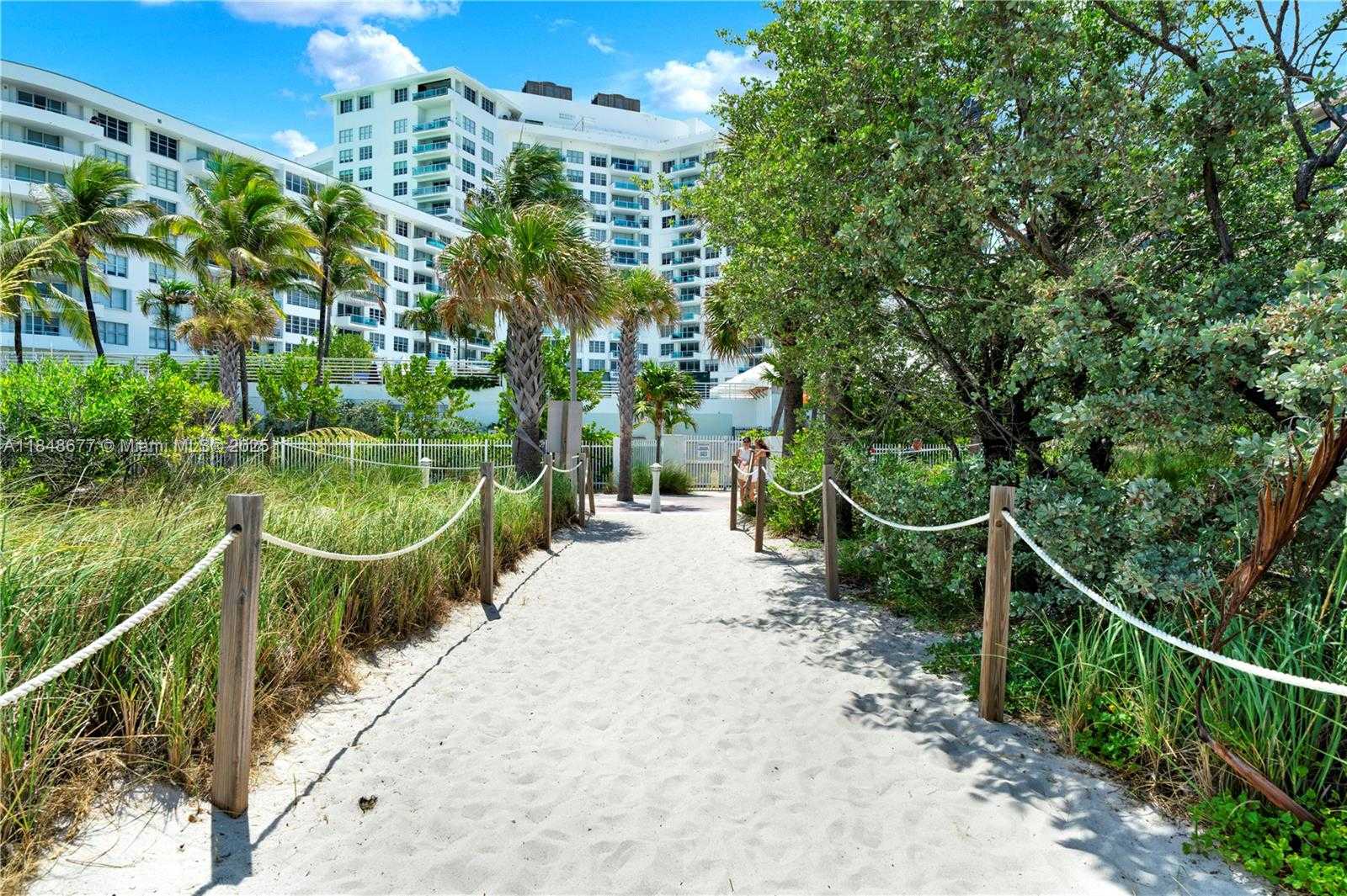 Small Image of 5161 COLLINS AVE #1110, Miami Beach Number 32