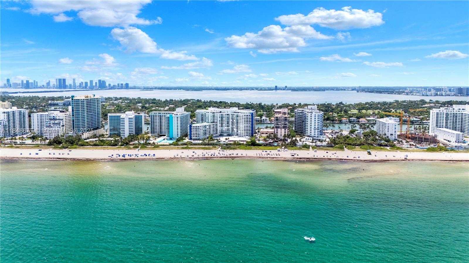 Small Image of 5161 COLLINS AVE #1110, Miami Beach Number 46