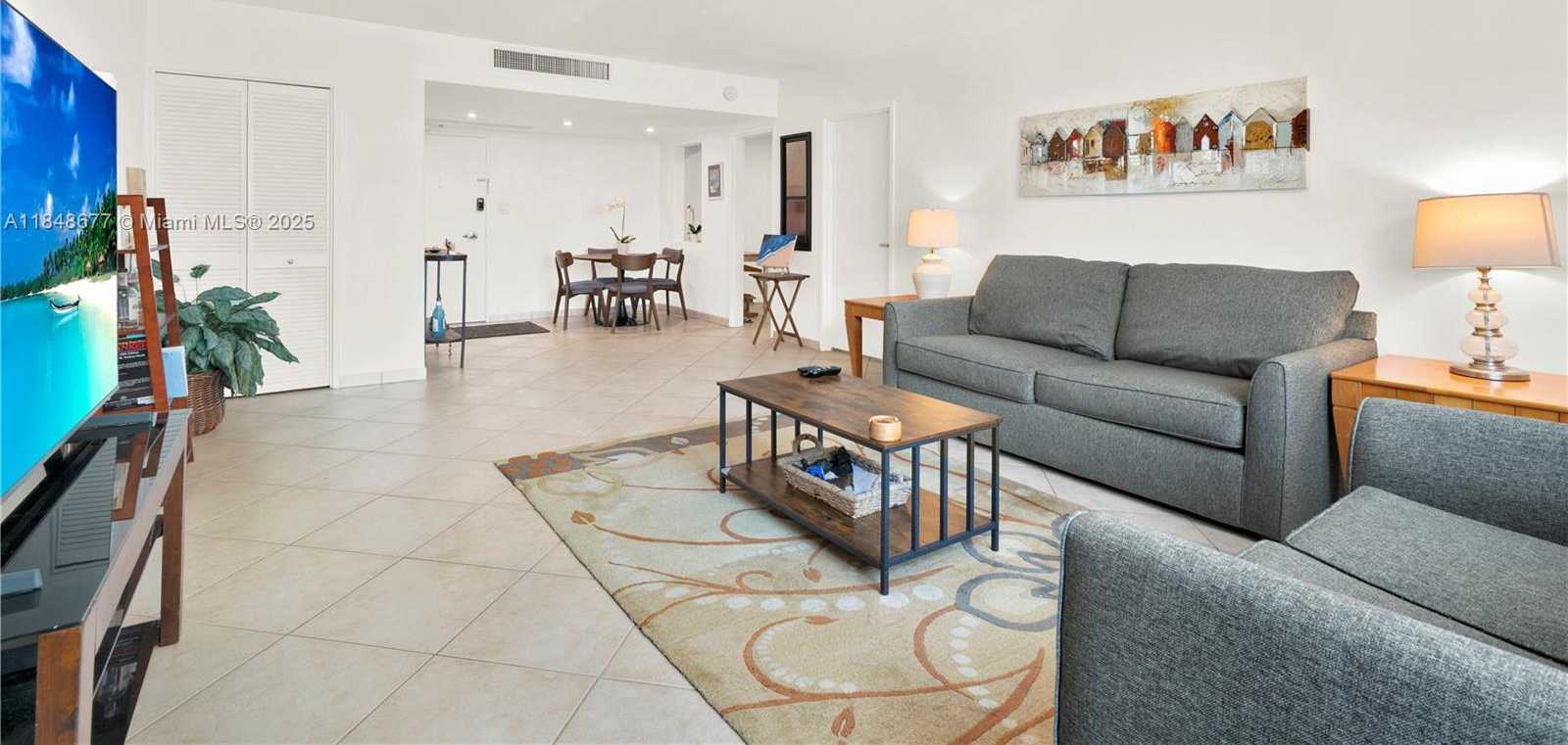 Small Image of 5161 COLLINS AVE #1110, Miami Beach Number 8