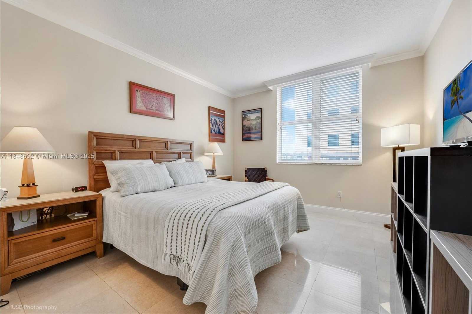 Small Image of 2030 SOUTH DOUGLAS RD #511, Coral Gables Number 5