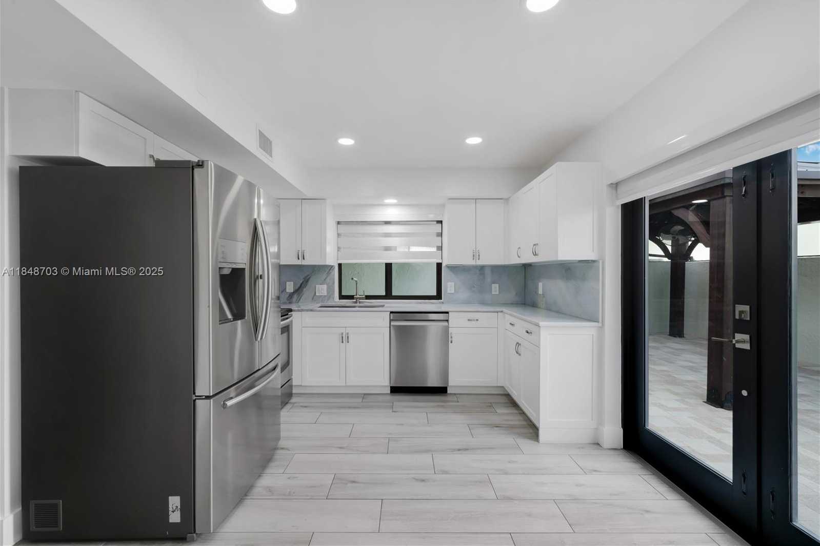 Small Image of 13381 SOUTH WEST 115TH TER #13381, Miami Number 10