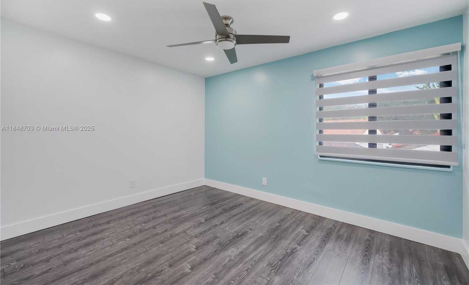 Small Image of 13381 SOUTH WEST 115TH TER #13381, Miami Number 22