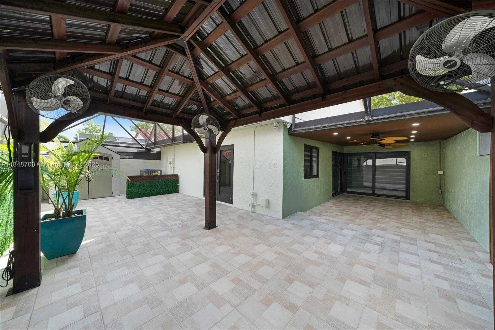 Small Image of 13381 SOUTH WEST 115TH TER #13381, Miami Number 27