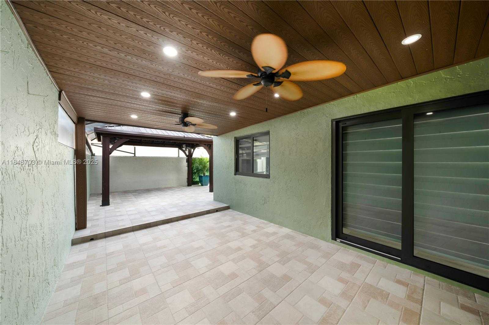 Small Image of 13381 SOUTH WEST 115TH TER #13381, Miami Number 28