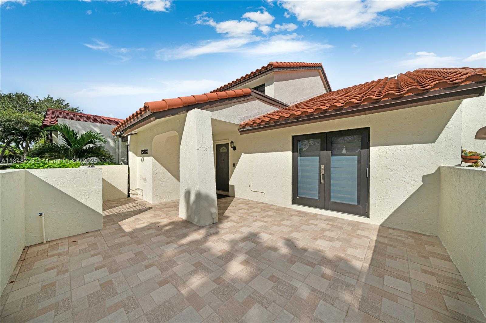 Small Image of 13381 SOUTH WEST 115TH TER #13381, Miami Number 4