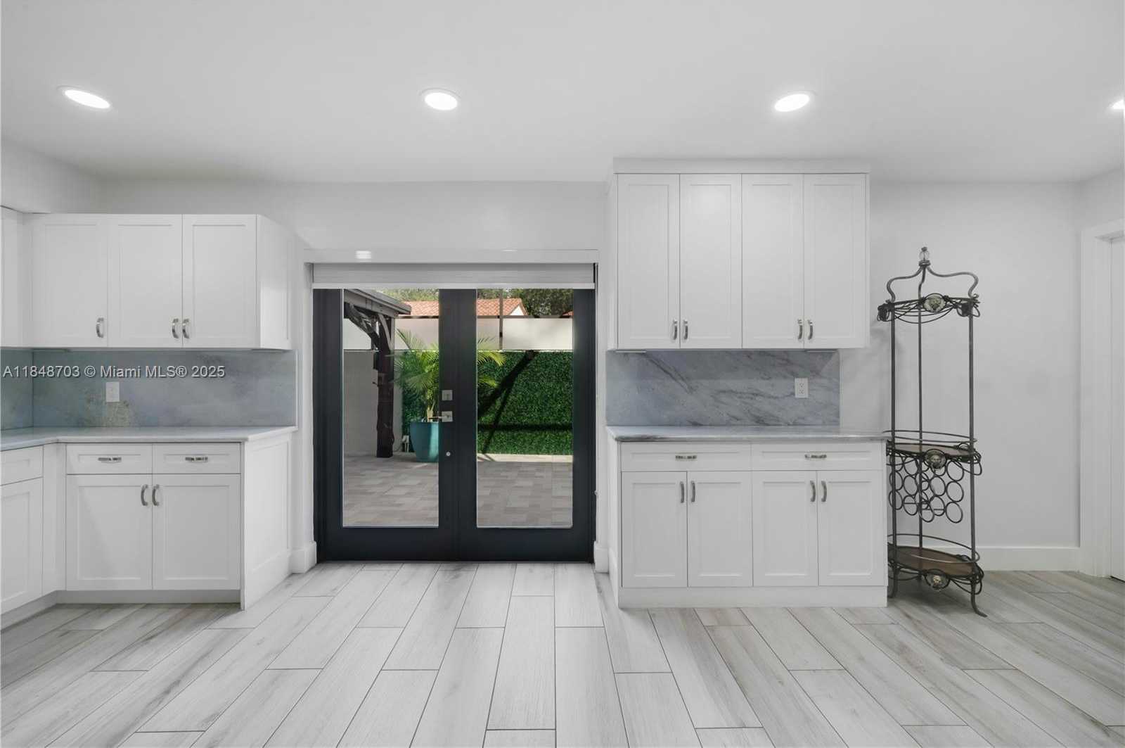 Small Image of 13381 SOUTH WEST 115TH TER #13381, Miami Number 9