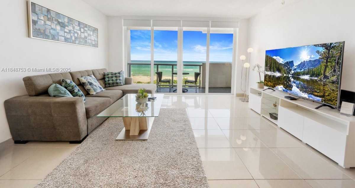 Small Image of 5601 COLLINS AVE #511, Miami Beach Number 10
