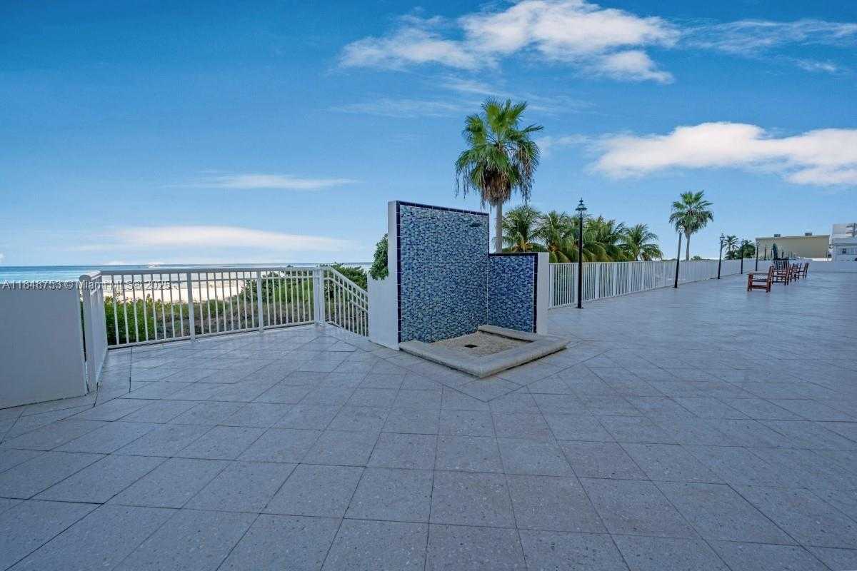 Small Image of 5601 COLLINS AVE #511, Miami Beach Number 27