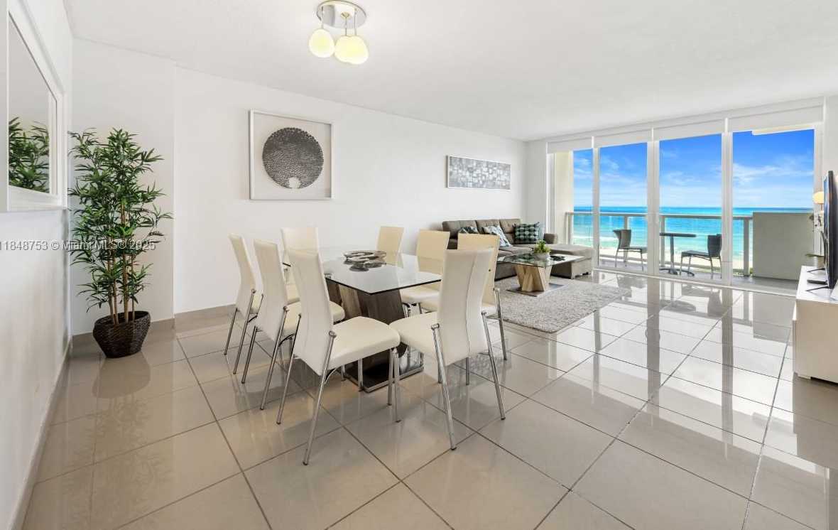 Small Image of 5601 COLLINS AVE #511, Miami Beach Number 7