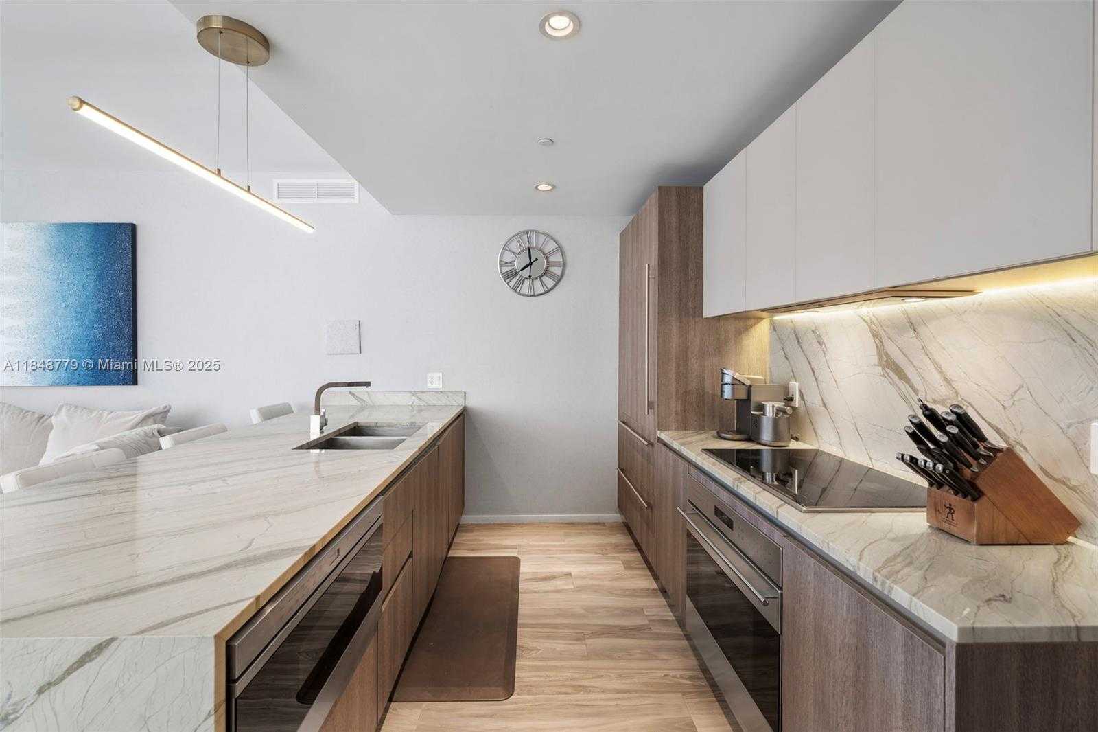 Small Image of 801 SOUTH MIAMI AVE #3504, Miami Number 11