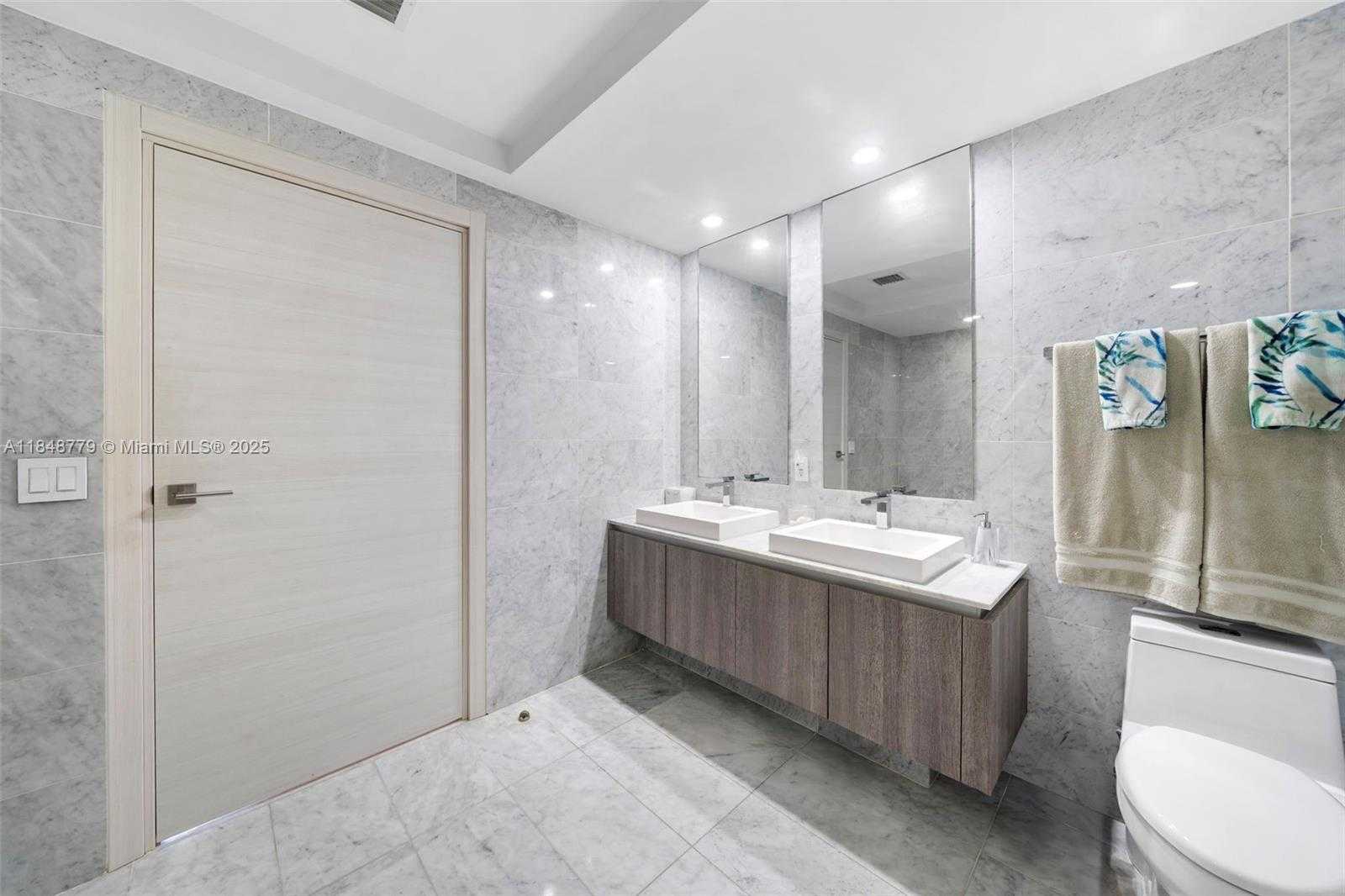 Small Image of 801 SOUTH MIAMI AVE #3504, Miami Number 17