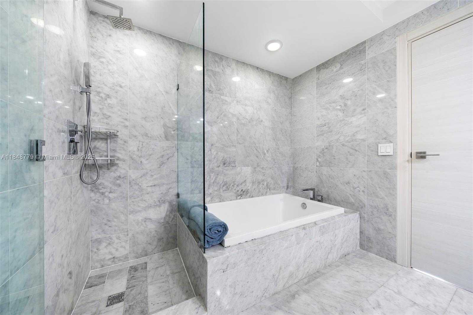 Small Image of 801 SOUTH MIAMI AVE #3504, Miami Number 18