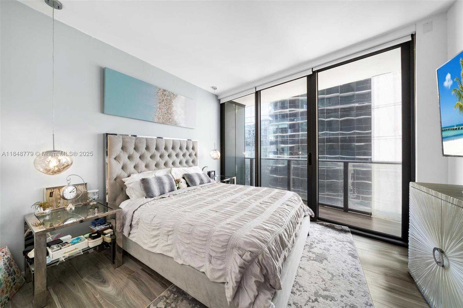 Small Image of 801 SOUTH MIAMI AVE #3504, Miami Number 20