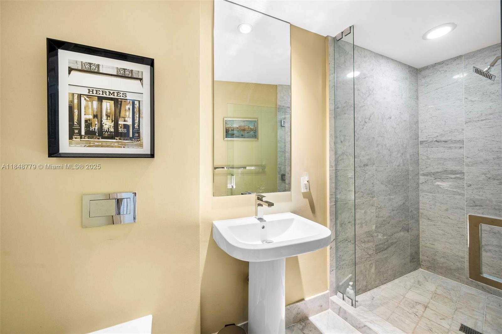 Small Image of 801 SOUTH MIAMI AVE #3504, Miami Number 27