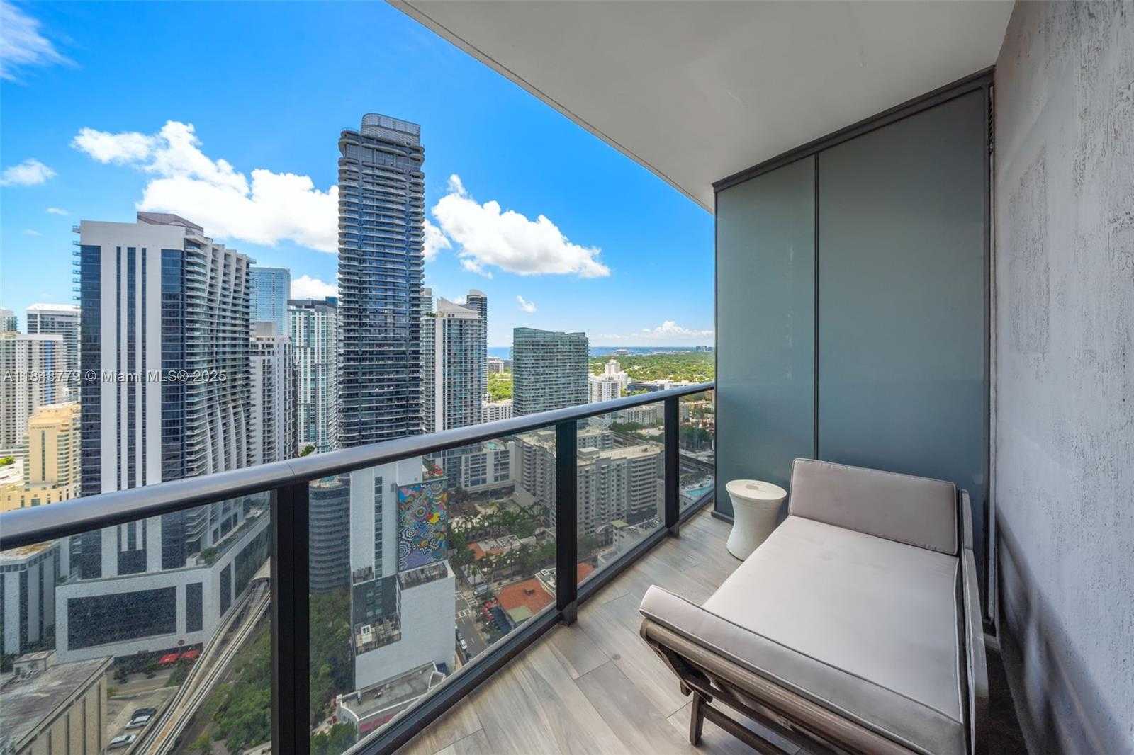 Small Image of 801 SOUTH MIAMI AVE #3504, Miami Number 4