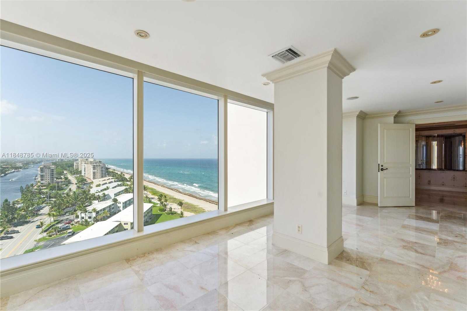 Small Image of 1021 HILLSBORO MILE ##RG, Hillsboro Beach Number 13