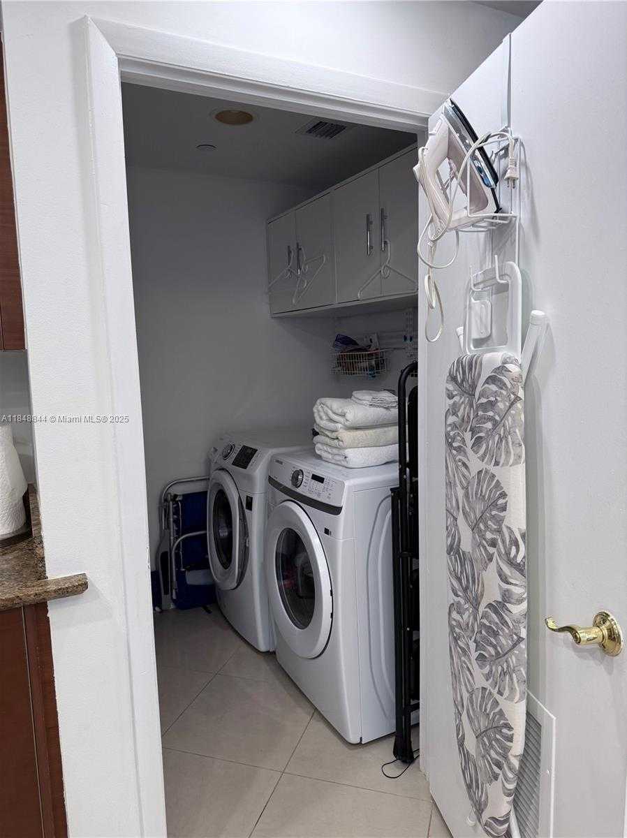 Imagen de Pequeño Objeto