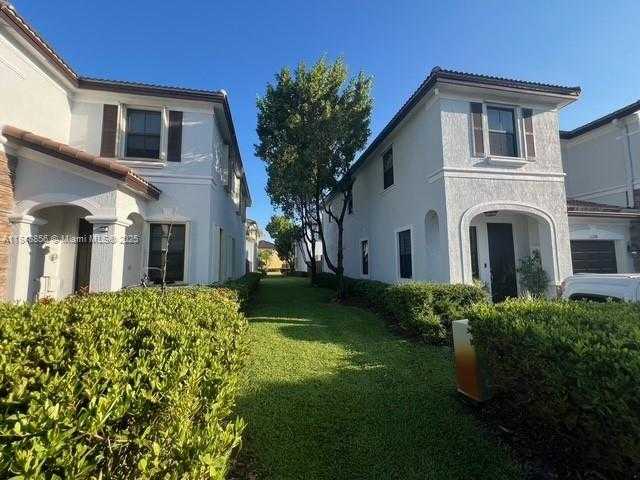 Small Image of 11290 NORTH WEST 88TH TER, Doral Number 16