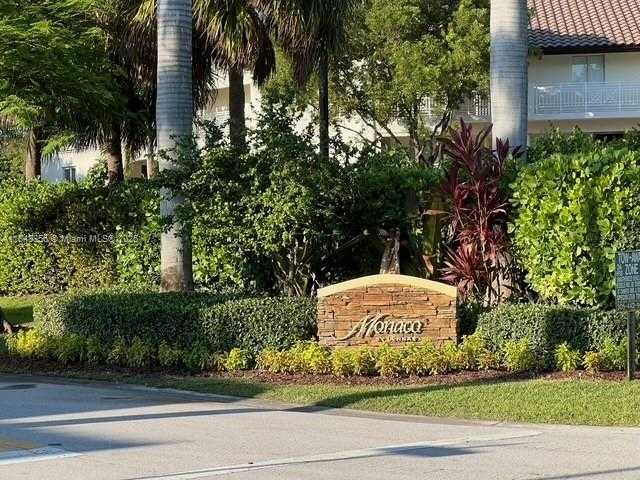 Small Image of 11290 NORTH WEST 88TH TER, Doral Number 20