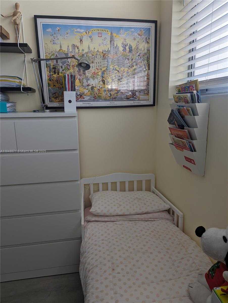 Small Image of 20 ISLAND AVE #101, Miami Beach Number 12