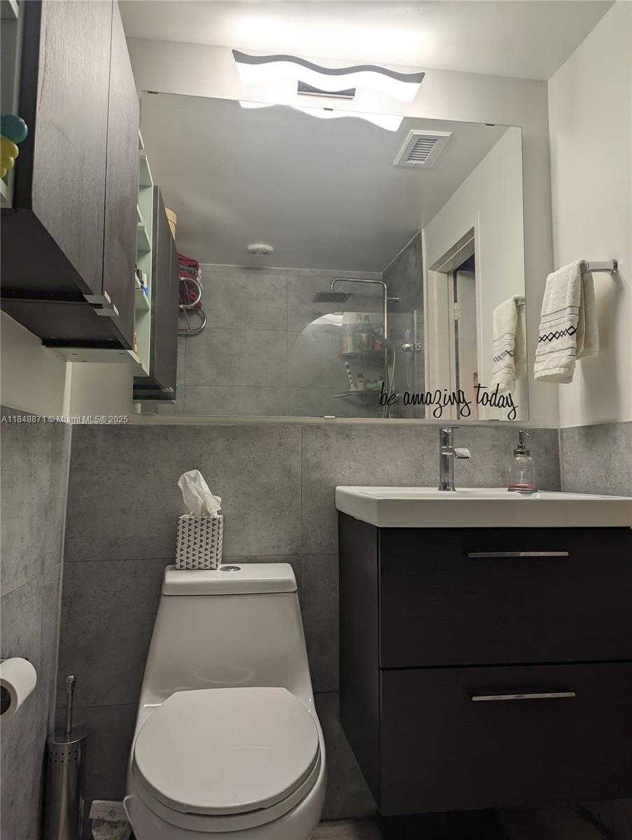 Small Image of 20 ISLAND AVE #101, Miami Beach Number 17
